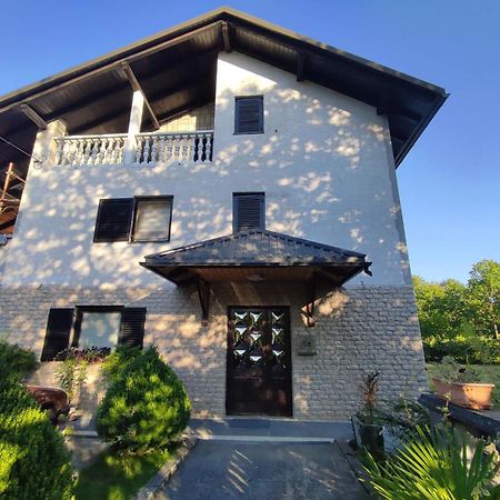 Studio Apartman Gorica Ogulin Kültér fotó